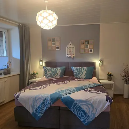 Apartment Manus, Fachwerk-idylle & High-end Outdoor-luxus Meddersheim