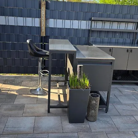 Manus, Fachwerk-idylle&high-end Outdoor-luxus Meddersheim